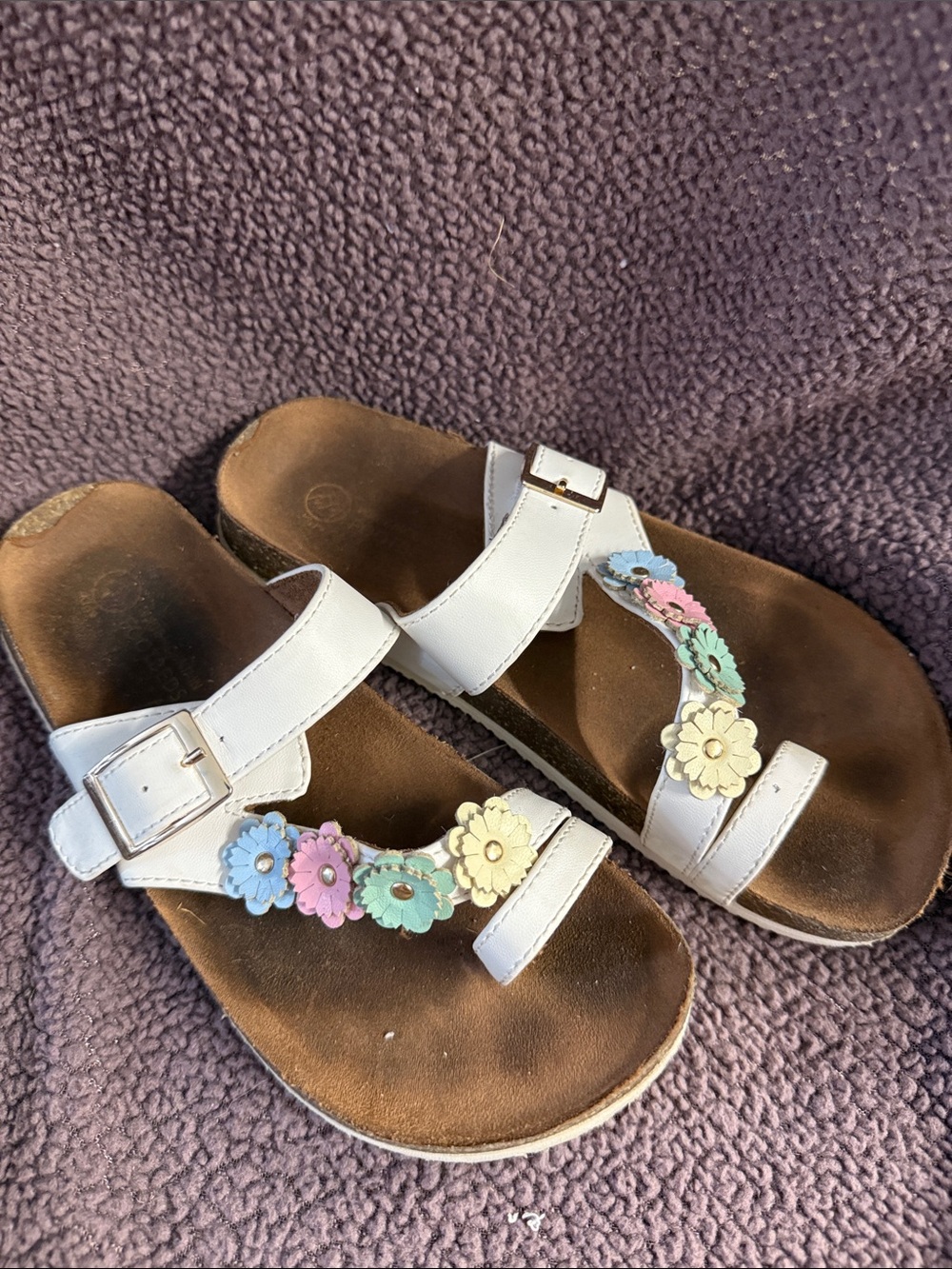 White Mountain White Kids Floral Leather Sandals